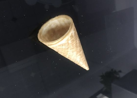 เครื่องดื่มโรงงานเครื่องไอศครีมโคนอัตโนมัติ ผู้ผลิต